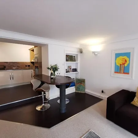 Sandsifter At 4 Trencrom Court, Carbis Bay,st Ives, Cornwall *